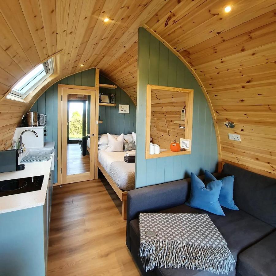 Odli Glamping - Luxury Glamping Pod Villa Welshpool Bagian luar foto